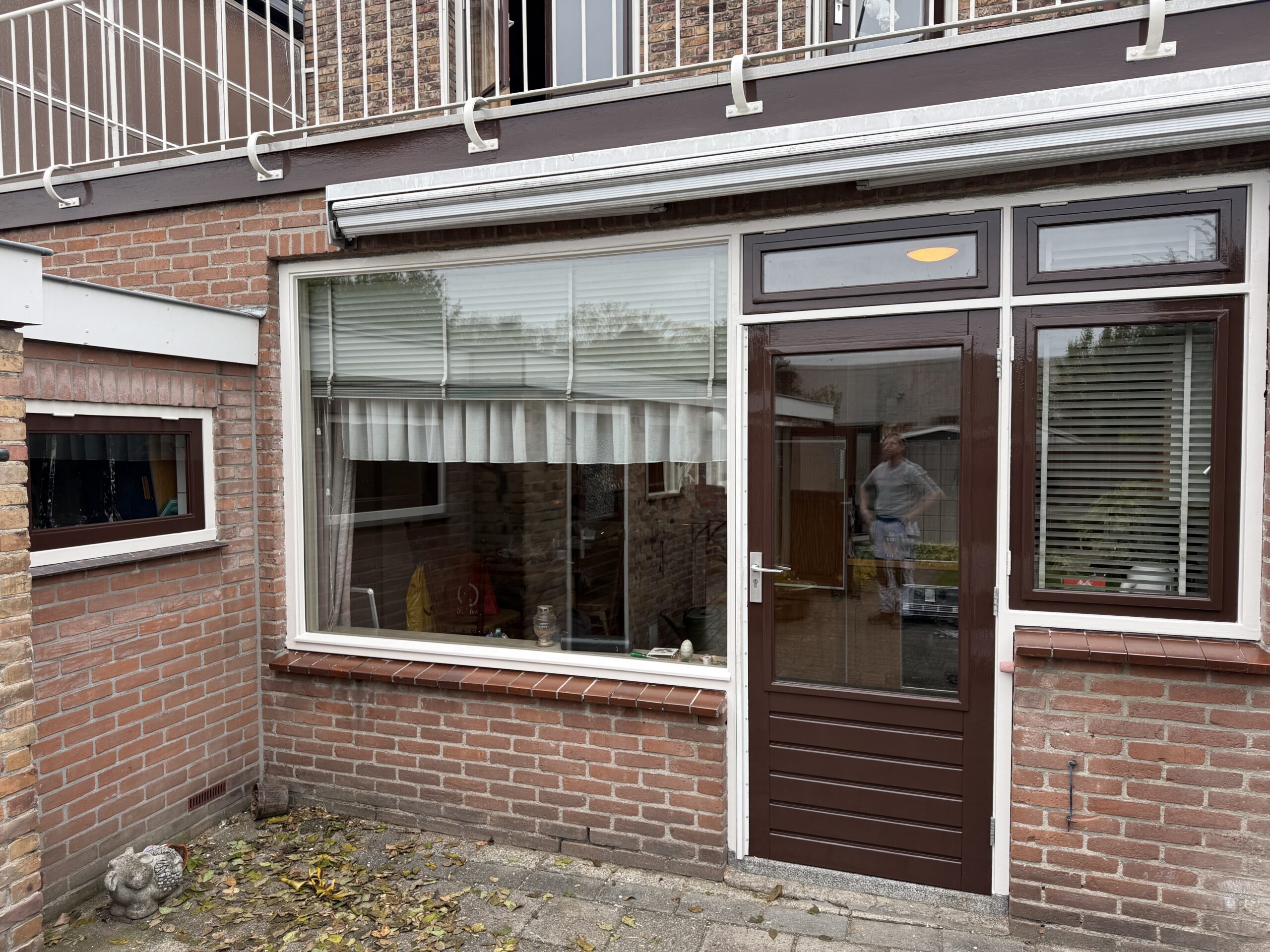 Grondige schilderklus met herstelwerk aan de valkennierslaan